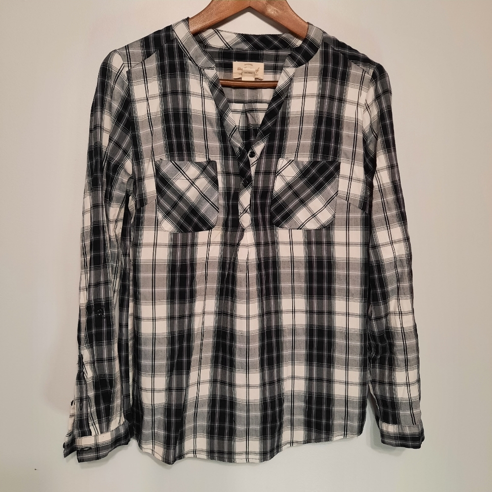 Weatherproof Black & White Plaid Lightweight Printed Blouse